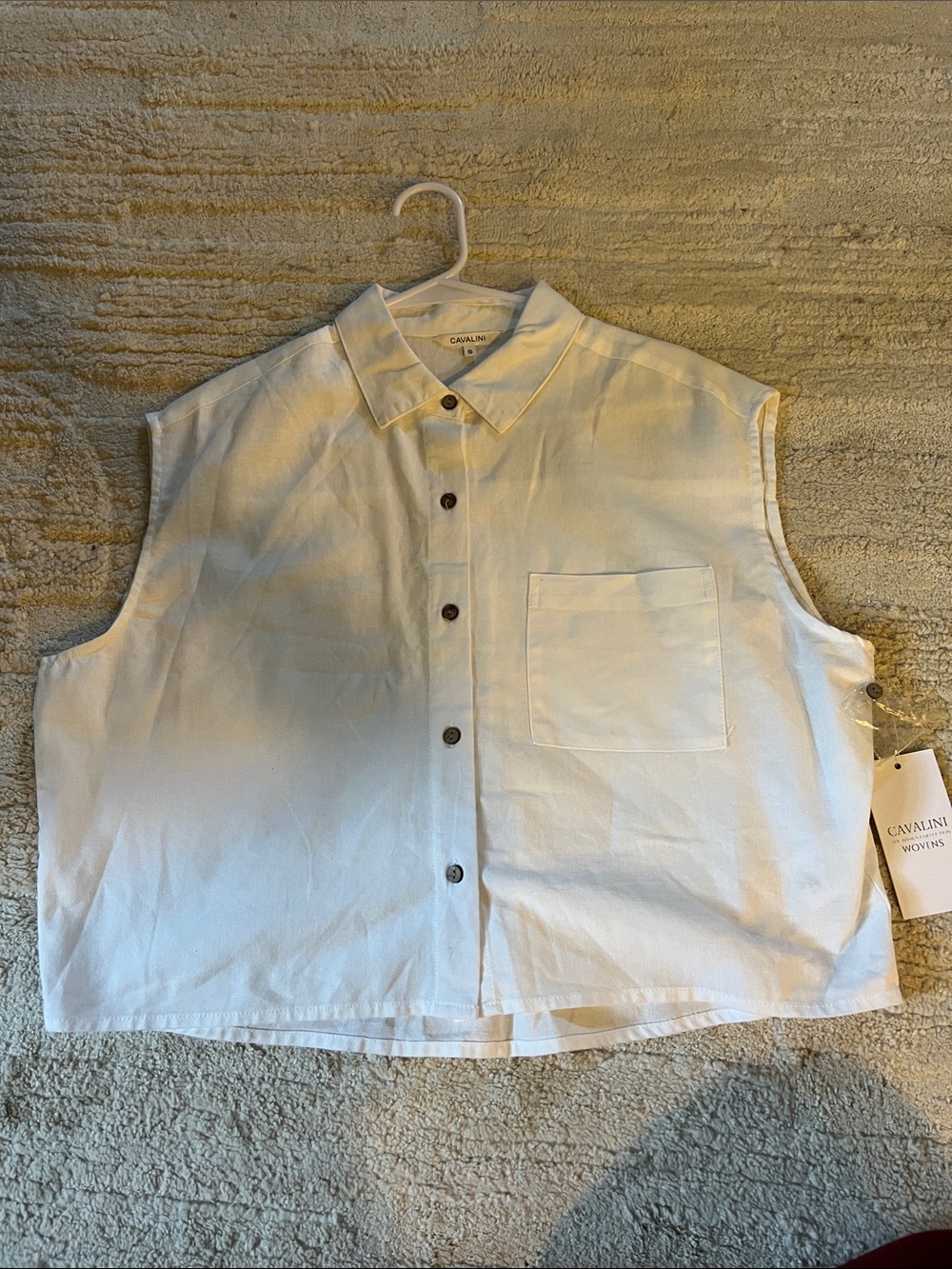 Cavalini Cream Sleeveless Button-Front Cotton Tank with Chest Pocket